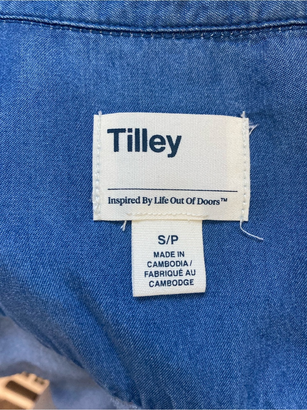 Relaxed Blue Denim Button-Down Shirt - Picture 4 of 5